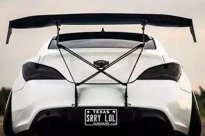 装个尾翼很拉风？你很有可能在毁车！