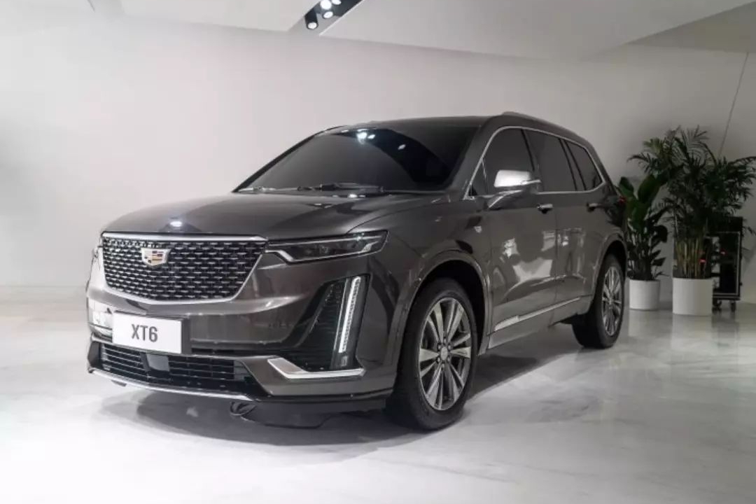 它可能是最亲民7座豪华SUV ！光靠颜值就已经打动我了！