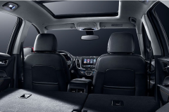 与昂科威是兄弟，性能超冠道，降3万配2.0T和9AT动力组合