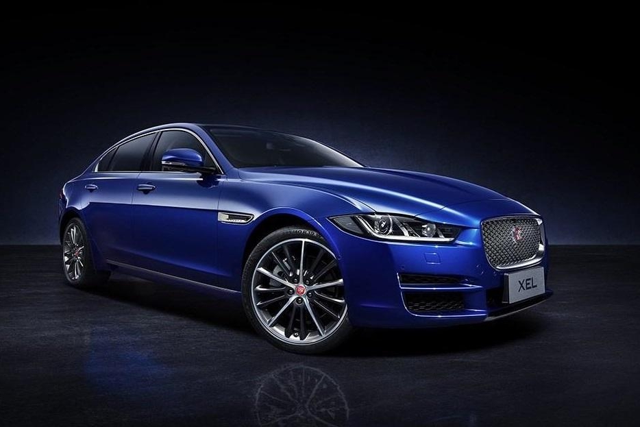 轴距近3米，剧院音响，2.0T+8AT，跑车性能，24万起的豪车卖不动