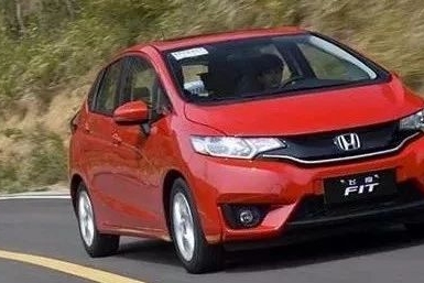 买车就认准这4款，新手也能变老司机！