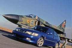 SAAB萨博:人车合一，贴地飞行