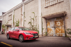 进化？超值？越级品质？长安逸动是A级车市场最正确的选择？