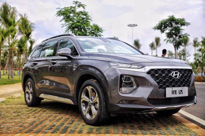 第四代胜达车长4.9米，配8AT，比汉兰达强太多？