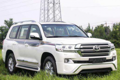 国产版的陆巡无伪谍照曝光，或搭4.0升V6动力，值得期待吗？