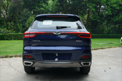 抢先实拍全新瑞虎8：内饰质感升级，1.6T发动机数据超博越1.8T