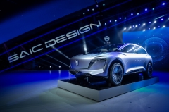 5G赋能荣威L3量产车，上汽启动5G汽车示范区