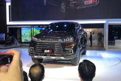 江铃全新域虎9全国首秀 首款8AT皮卡性能超乎想象