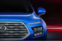 陆风SUV家族旗下全新战略车型“陆风荣曜”，亮相上海车展