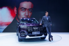 全新一代瑞虎8上海车展预售发布，预售价11.99万元-14.99万元