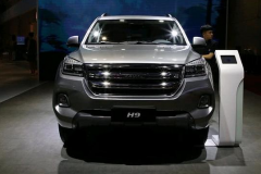 长城又推出重磅SUV，全新哈佛H9亮相车展，与普拉多针锋相对