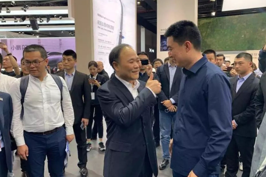 李书福给李想点赞   理想真的与众不同吗？