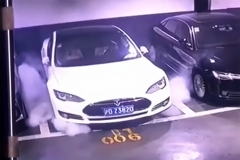 特斯拉从未积极正视自燃事故 甚至存在更多隐患