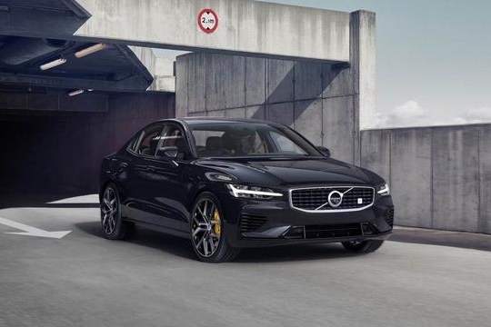 路咖与车：放弃特斯拉？现在还不是你买Polestar 2的时候