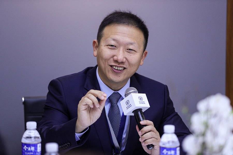 品牌向上有压力/补贴退坡逼行业发展，长安如何完成第三次创业？