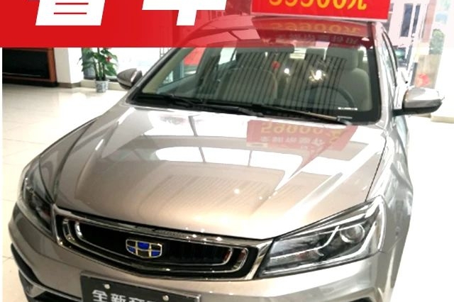 销量超100万辆！车友去看了这台国产神车，竟然不满意这一点！