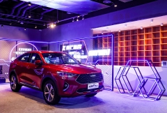 13.69万起很有诱惑力！轿跑SUV的外形，还能撩妹玩游戏