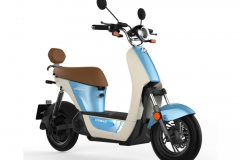 五羊电动摩托车终于来了，售价堪比两台艾玛，配500W电机组