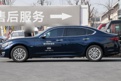 堪称日产豪华轿车，售价与宝马3系持平，配奔驰2.0T引擎