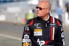 法拉利返还了1000万定金，并说，“你没有资格购买。”