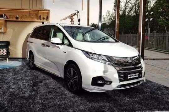 20万出头的广汽本田奥德赛锐·混动，真让人眼馋！| 一周新车