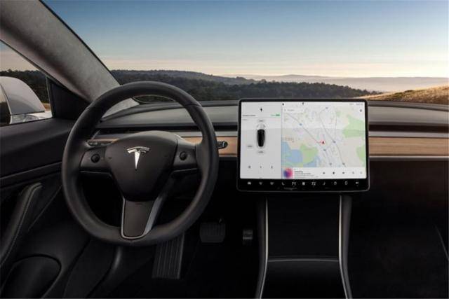 5G、自动驾驶、大屏幕、这些真的是一辆车需要的吗