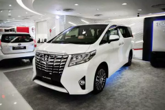 丰田埃尔法疯狂加价的原因有三，不只盲目跟风那么简单