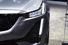 獠牙设计成时髦！凯迪拉克CT5的与众不同之处