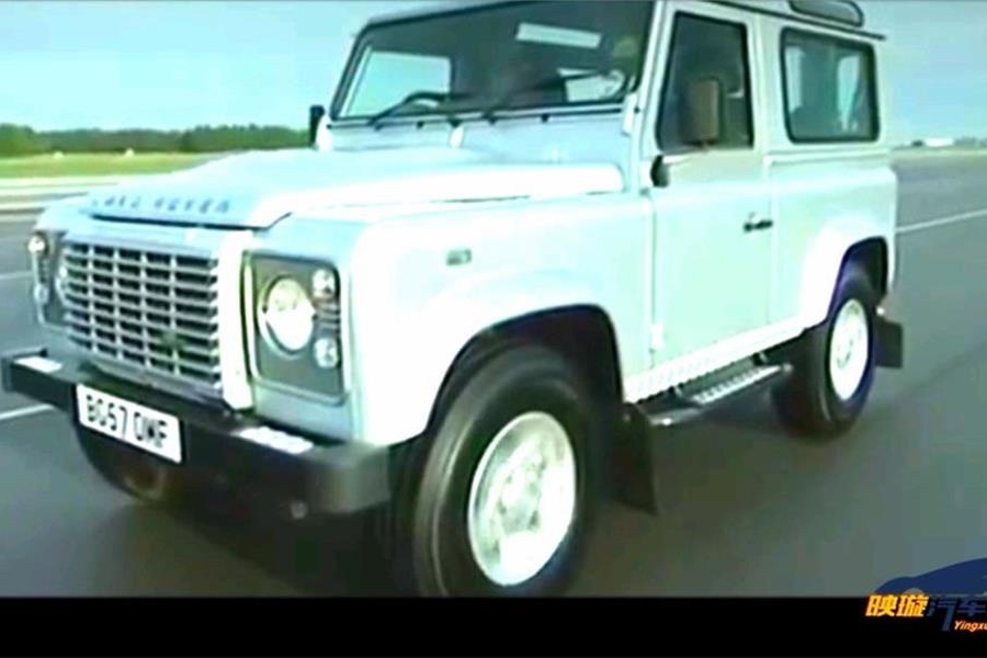 全新路虎卫士就要来了 内饰是不是很不舒适？还是跟开拖拉机一样