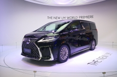 【车问大师】雷克萨斯LM动了埃尔法的蛋糕？不存在的