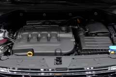 大众换标途观总算来了，新车标酷似众泰，400的扭矩才4.5升油耗