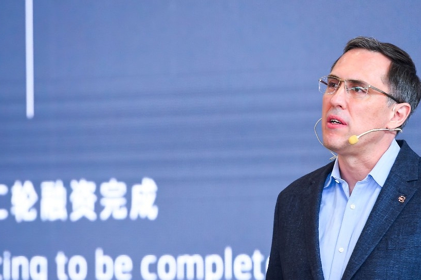 一汽1亿美金能治拜腾什么病？丨汽车预言家