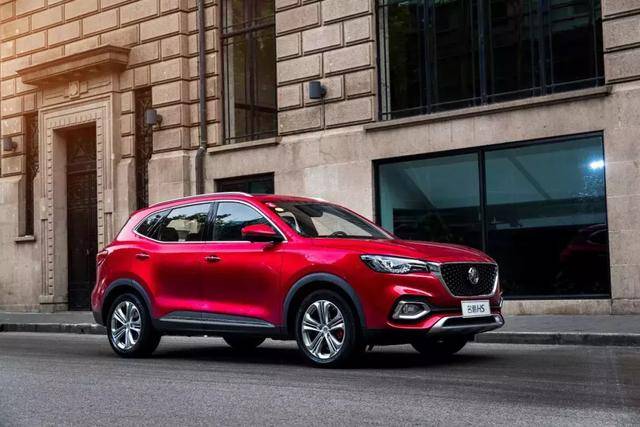 钟观 | 灵魂拷问：10万出头，怎样才算是运动SUV的最优解？