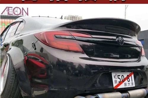 别克君威改装低趴大倾角，后面这条是钛合金后杠？丨街拍投稿432期