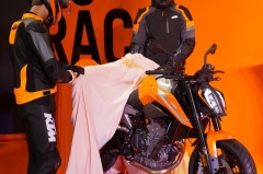 中量级双缸运动街车：KTM 790 DUKE 上市解析