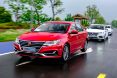 这款A+级轿车搭载1.5T动力，百公里跑出4.4L的油耗！