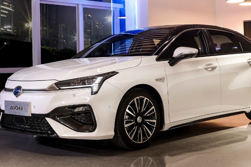 Aion S和几何A，这两款热度不输特斯拉的纯电动车产品，该怎么选？| 导购