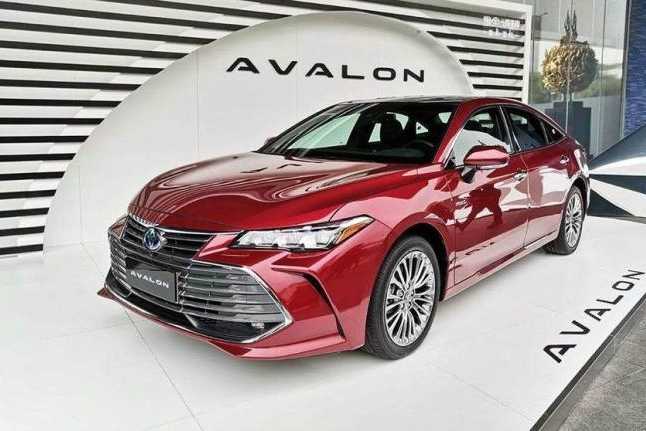 10年驾龄老司机告诉我，为何选择亚洲龙？