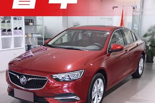 要动力好、外观时尚，还要合资，车友去看了这台运动范B级车！