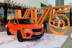 国六排放颜智先锋 WEY VV5 1.5T版12.58万元起售