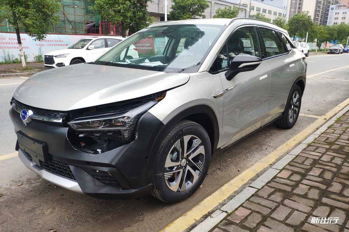 将于 9 月份上市 广汽新能源 Aion LX 量产版路试谍照曝光