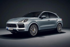 保时捷终于亲民了！全新SUV才卖61.8万，4.6秒破百碾压宝马X6