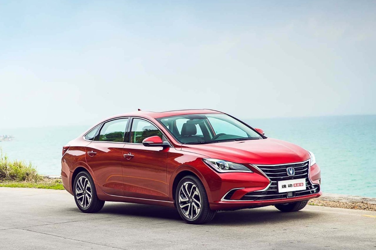 预算十万块落地咋选家用车？ 这几款都不错，性价比超高买了不亏