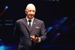 深耕细作2500天 倪恺和北京奔驰深情告别