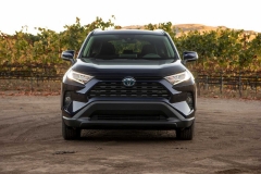 全新丰田RAV4混动版试驾：这真的是我们以前熟悉的丰田吗？