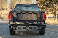 GMC 炭纤维皮卡公布价格，超7万美元，国内土豪有多少愿意买？