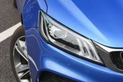 国产重磅车型，搭载不输本田的1.0T三缸机，油耗4.9升还买啥思域