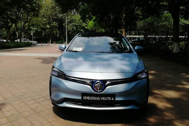 别克首款纯电动车,三种驾驶模式，最大扭矩255NM+一体式全景天幕