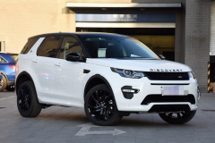 路虎又下探售价了，全新SUV的轮毂真帅气，四缸引擎压榨340扭矩