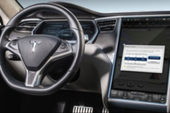 买车还是买屏？盘点这些年有着超大中控屏幕的汽车！